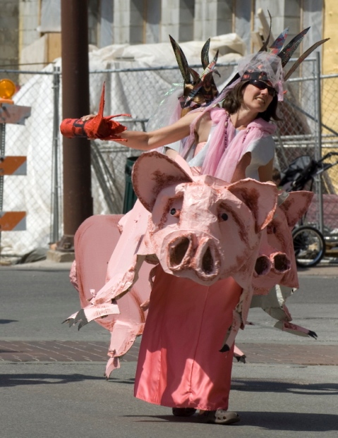 penny-a-tipping-point-pig-fashionista-2007-by-gary-howejpg.jpg